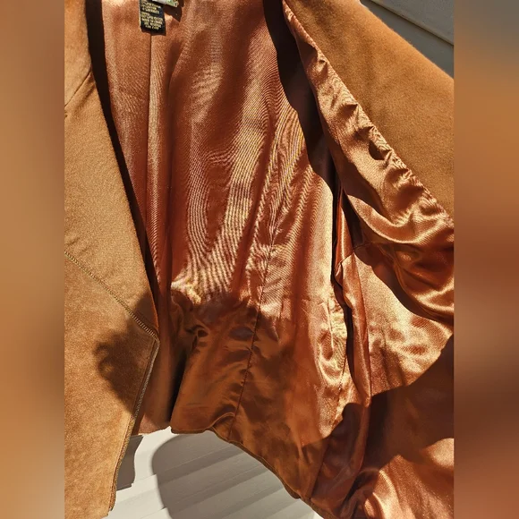 IMAN Women's Tan Suede Jacket - Picture 8 of 11